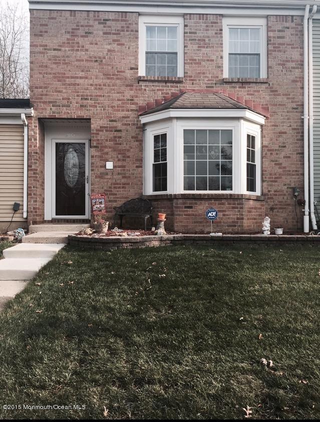 205 Yorkshire Ct, Old Bridge, NJ 08857 - photo 1