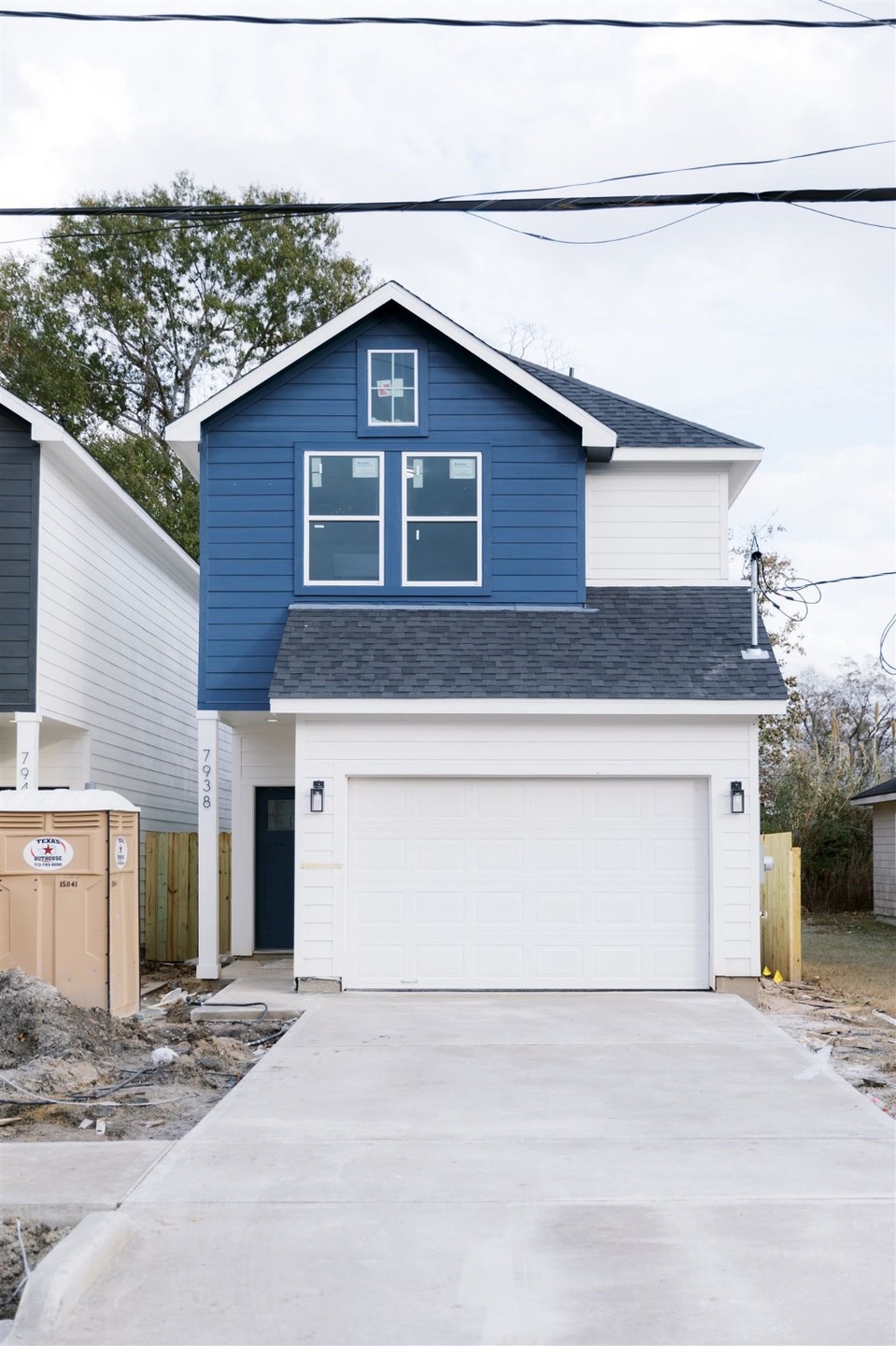 7938 Dyer St, Houston, TX 77088 - photo 1