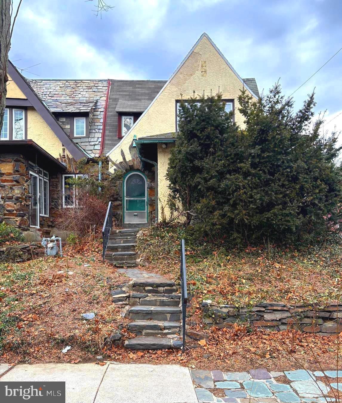 Sold $303,000 • Co-Listing Agent