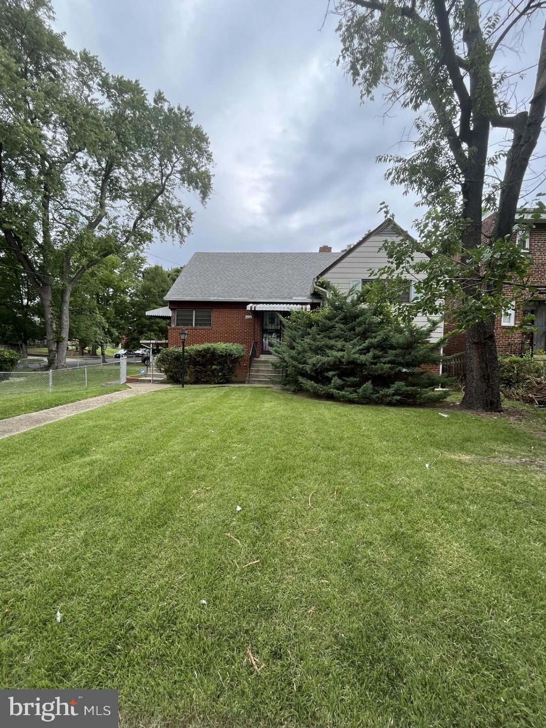 4604 Blaine St NE, Washington, DC 20019 - photo 1