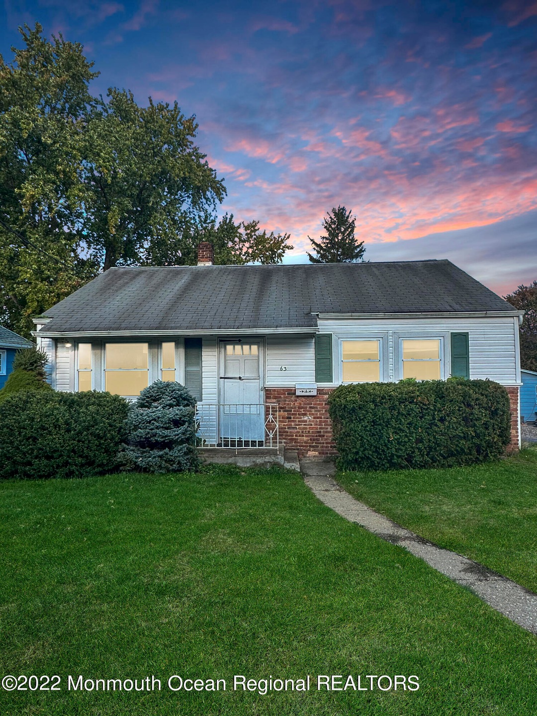 63 Walnut Ave, Red Bank, NJ 07701 - photo 1