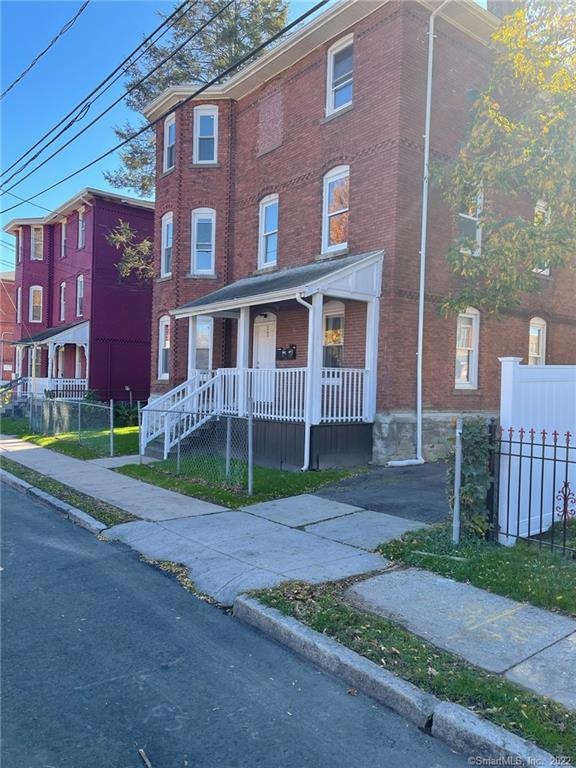 63 Seyms St unit 2, Hartford, CT 06120 - photo 1