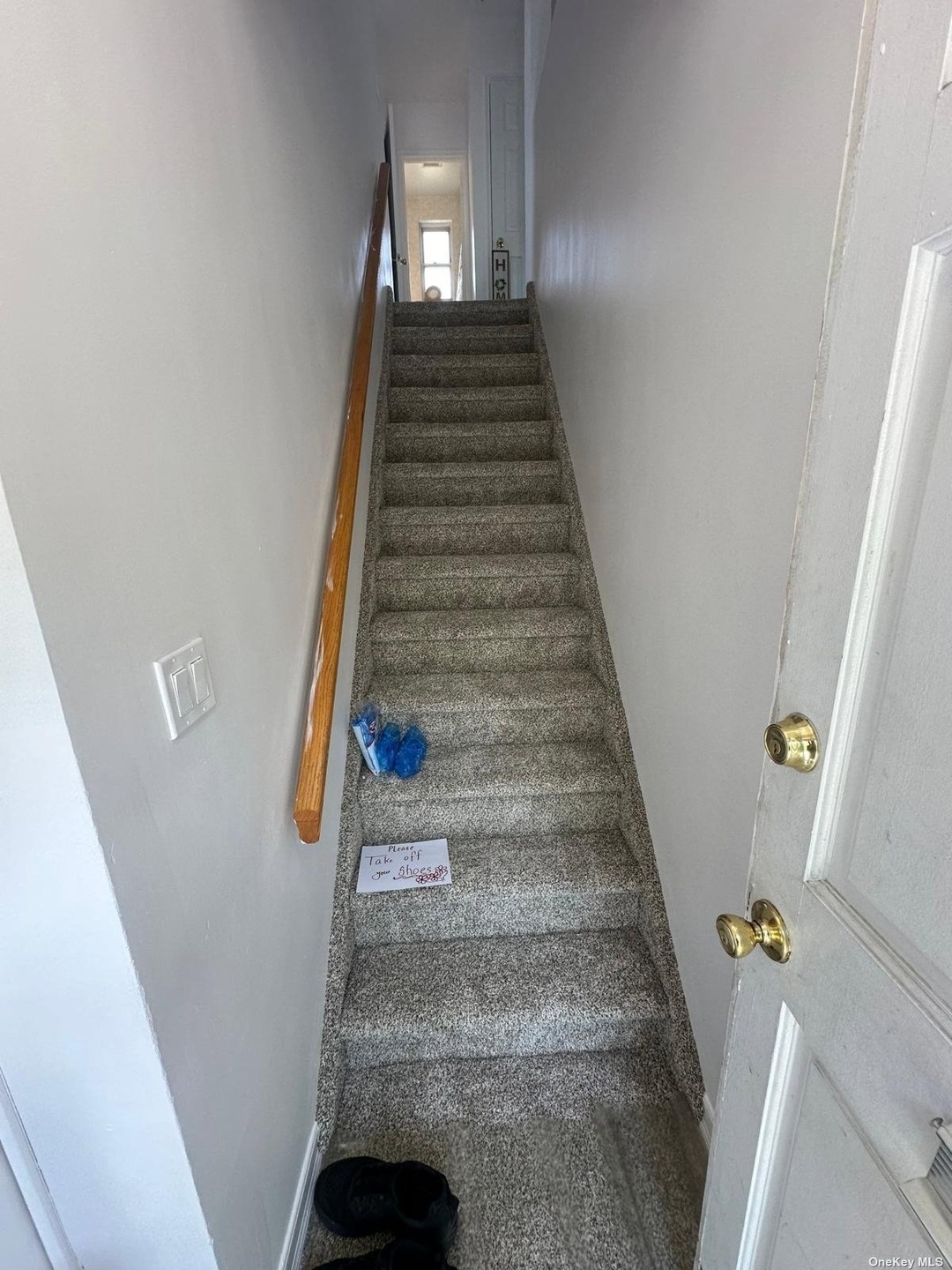 76 Commonwealth Blvd unit 2, Bellerose, NY 11001 - photo 1