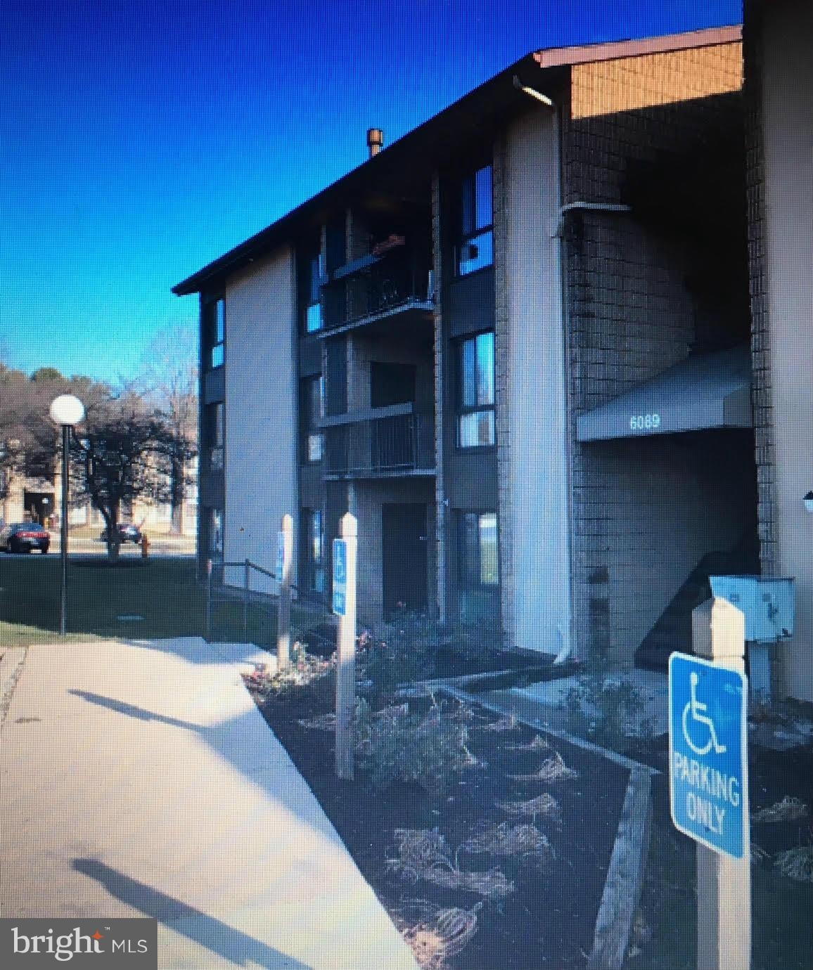 6089 Majors Ln unit K1, Columbia, MD 21045 - photo 1