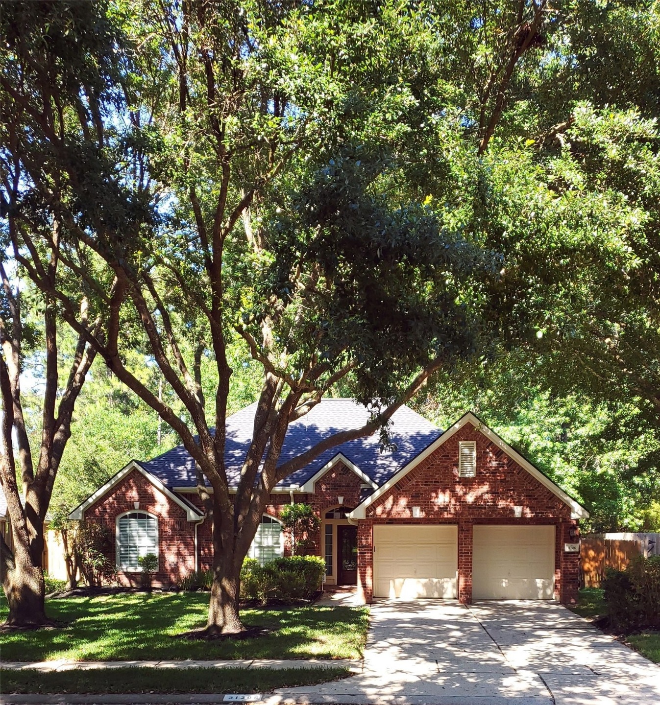 31206 Deerwood Park Ln, Spring, TX 77386 - photo 1