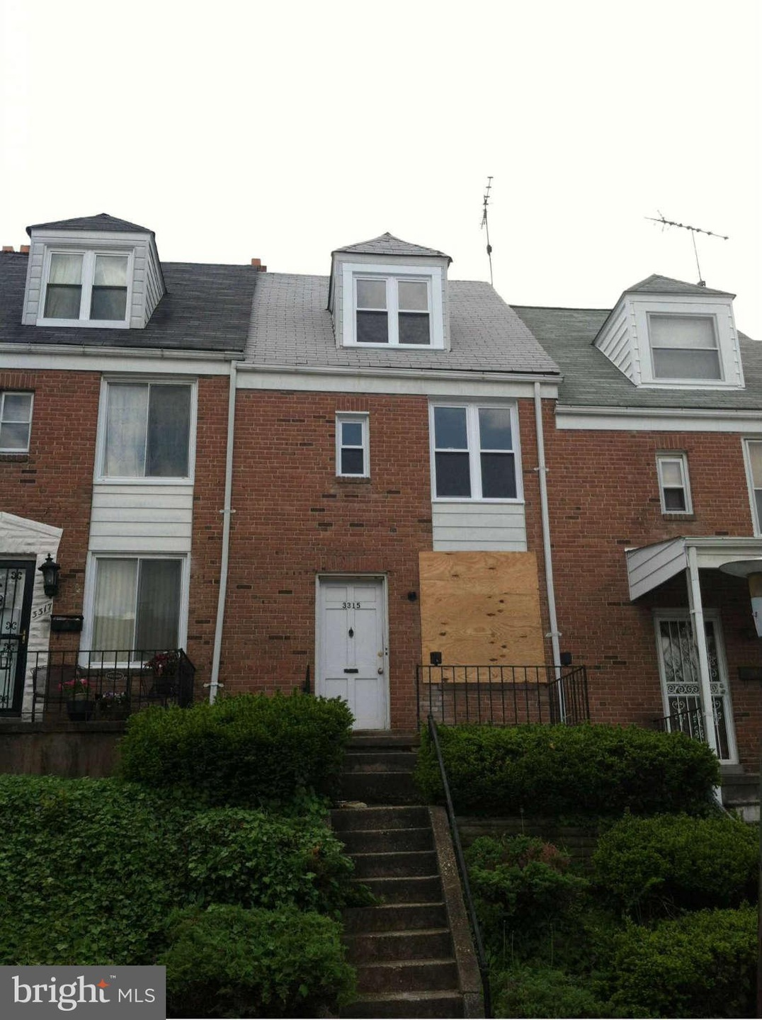 3315 Lake Ave, Baltimore, MD 21213 - photo 1