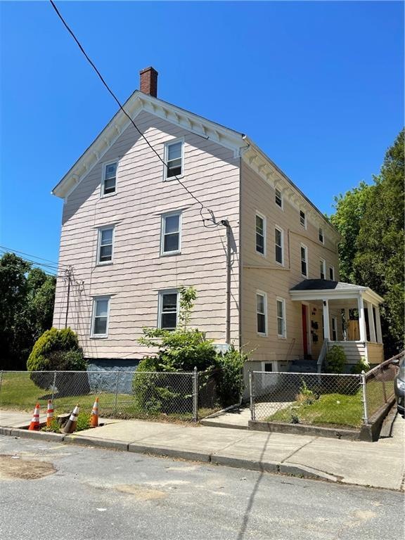 29 Clement St unit 2, Tiverton, RI 02878 - photo 1