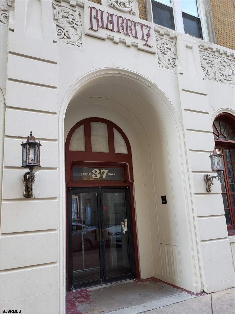 For Rent $2,000/month