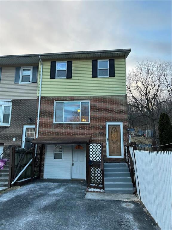 216 Old Forge Dr, Bath, PA 18014 - photo 1