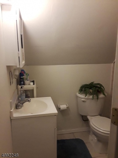 333 Washington Ave, Elizabeth, NJ 07202 - photo 1