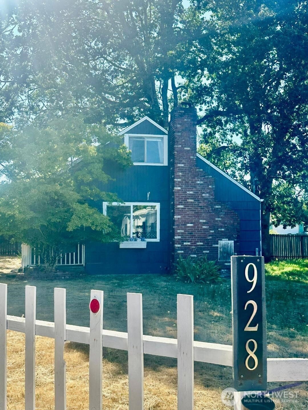 Pending $290,000 • Co-Listing Agent