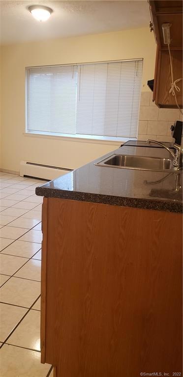 370 Capitol Ave unit 1, Bridgeport, CT 06606 - photo 1