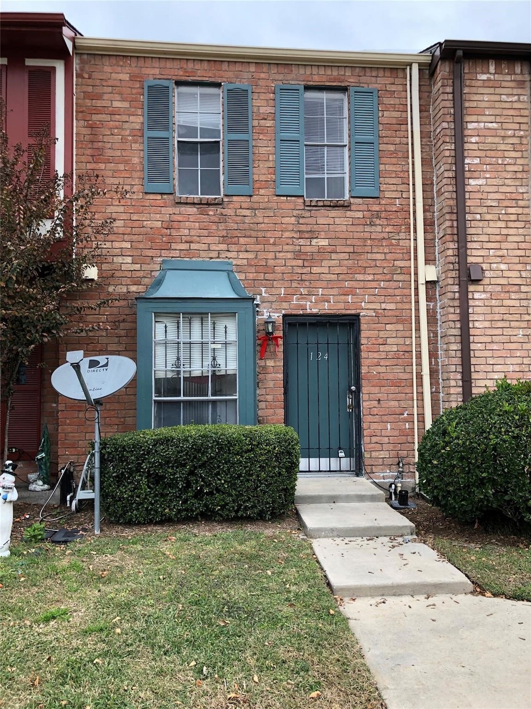 For Rent $1,400/month