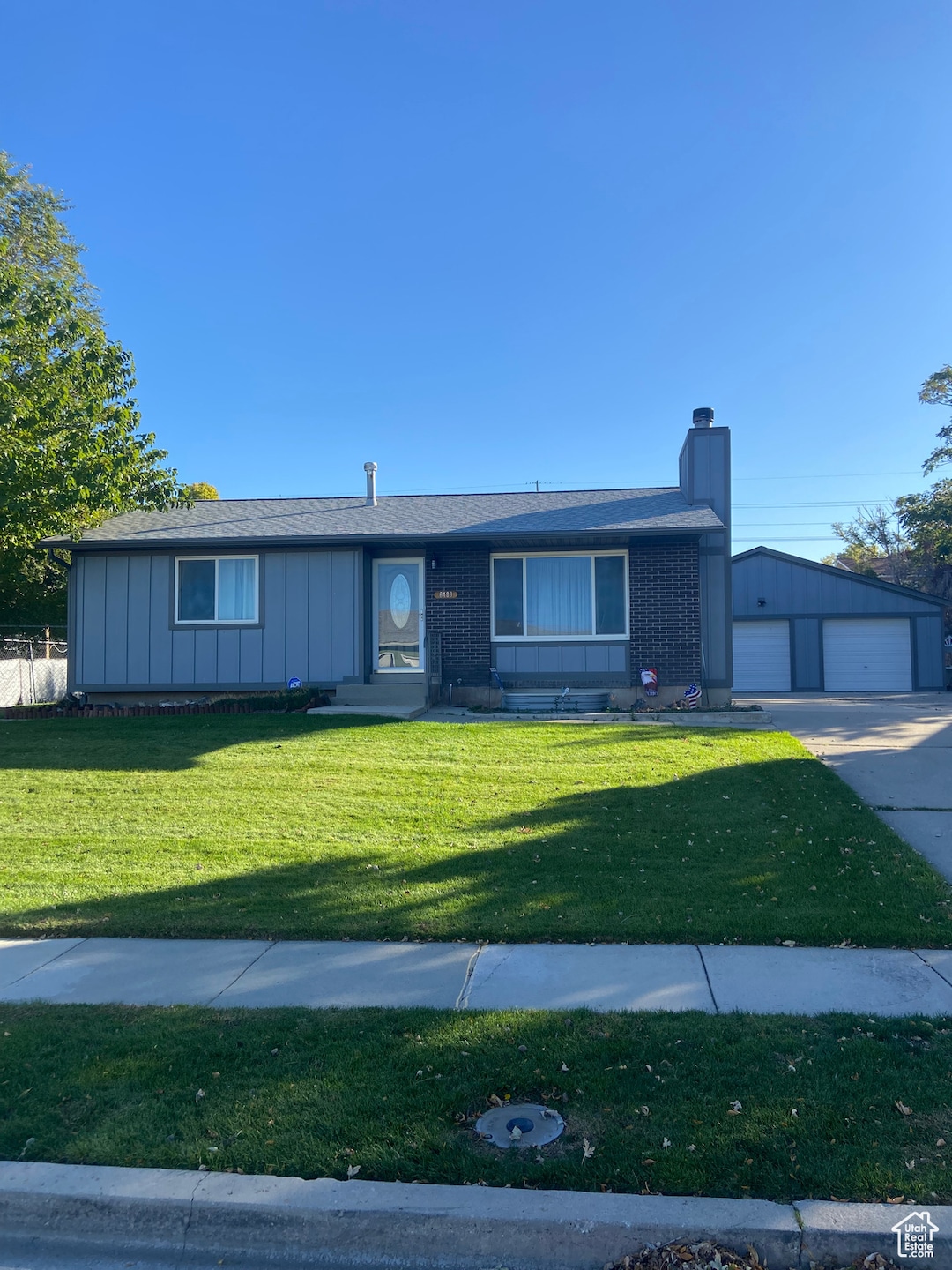 6489 W Castle View Dr, West Valley City, UT 84128 - photo 1