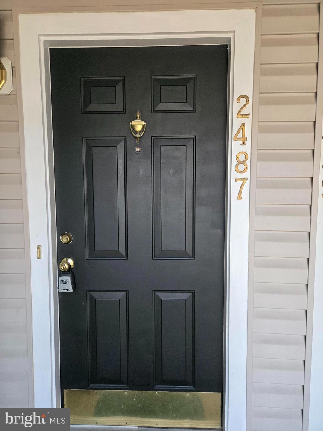 2487 Curie Ct unit 105, Herndon, VA 20171 - photo 1