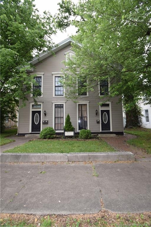 219 Lafayette St unit 219-221, New Albany, IN 47150 - photo 1