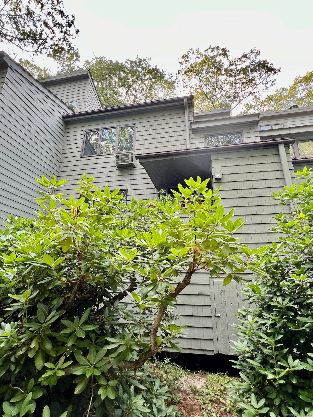 389 Trailsend Dr, Torrington, CT 06790 - photo 1