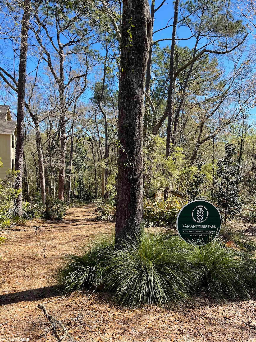 For Sale $189,000 • Co-Listing Agent