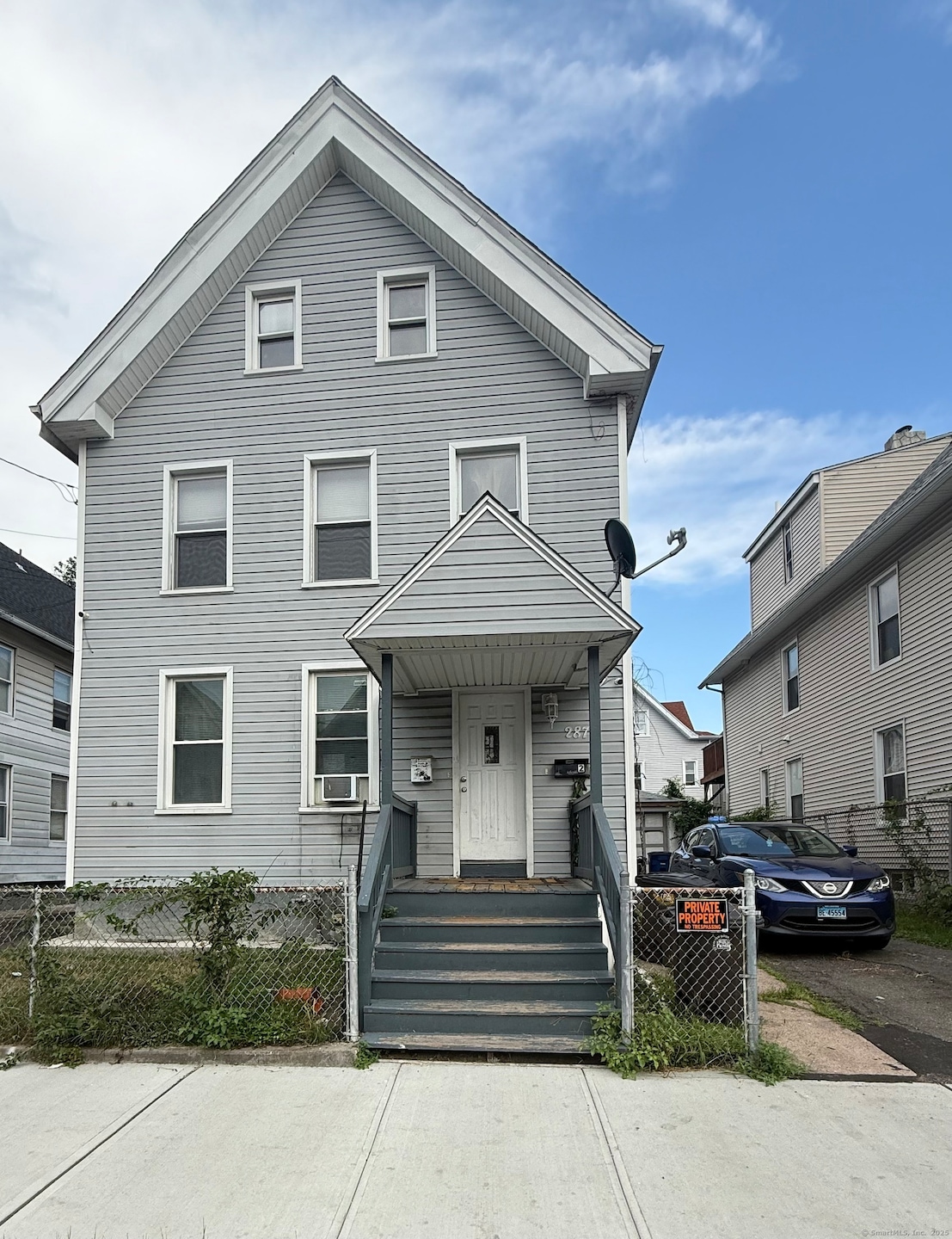 287 Lloyd St, New Haven, CT 06513 - photo 1