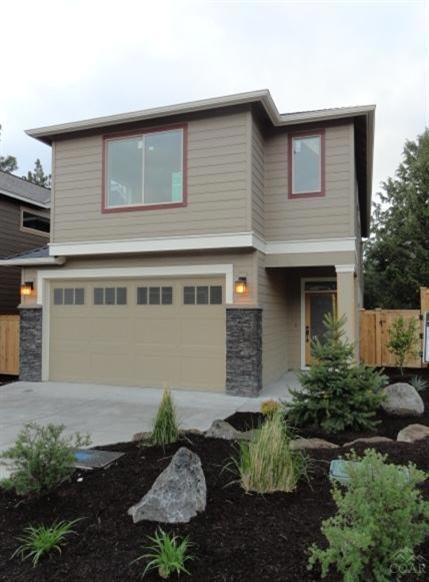 1689 NW Precision Ln unit 27, Bend, OR 97703 - photo 1