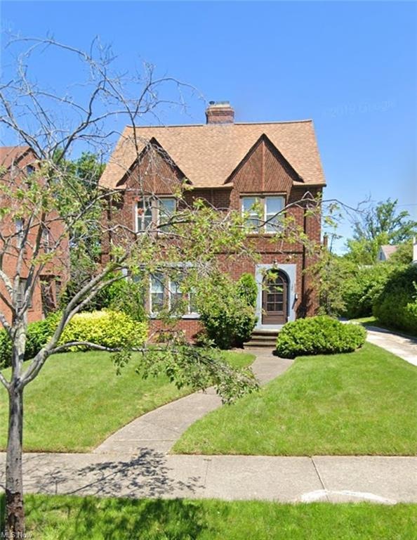 3497 Bendemeer Rd, Cleveland, OH 44118 - photo 1