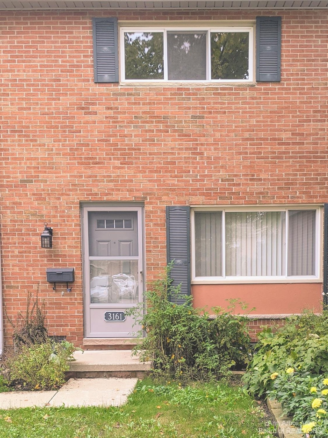 3161 Wolverine Dr, Ann Arbor, MI 48108 - photo 1