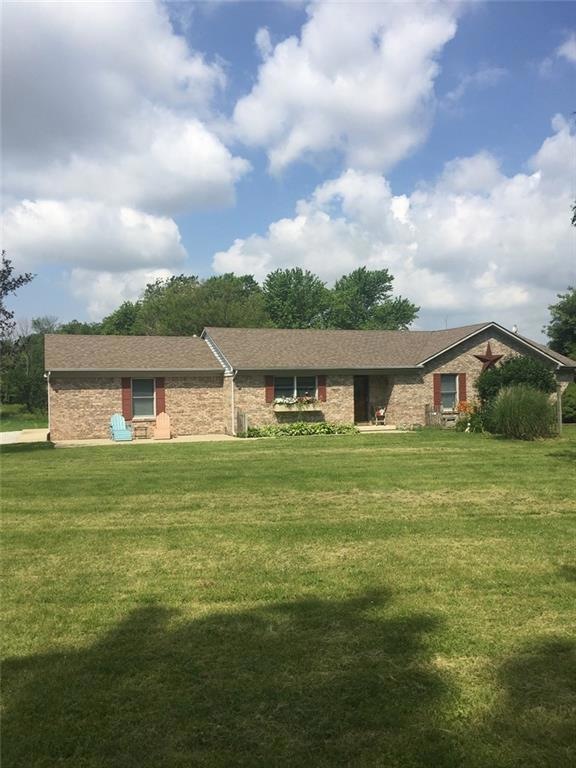 4237 S 725 W, Manilla, IN 46150 - photo 1