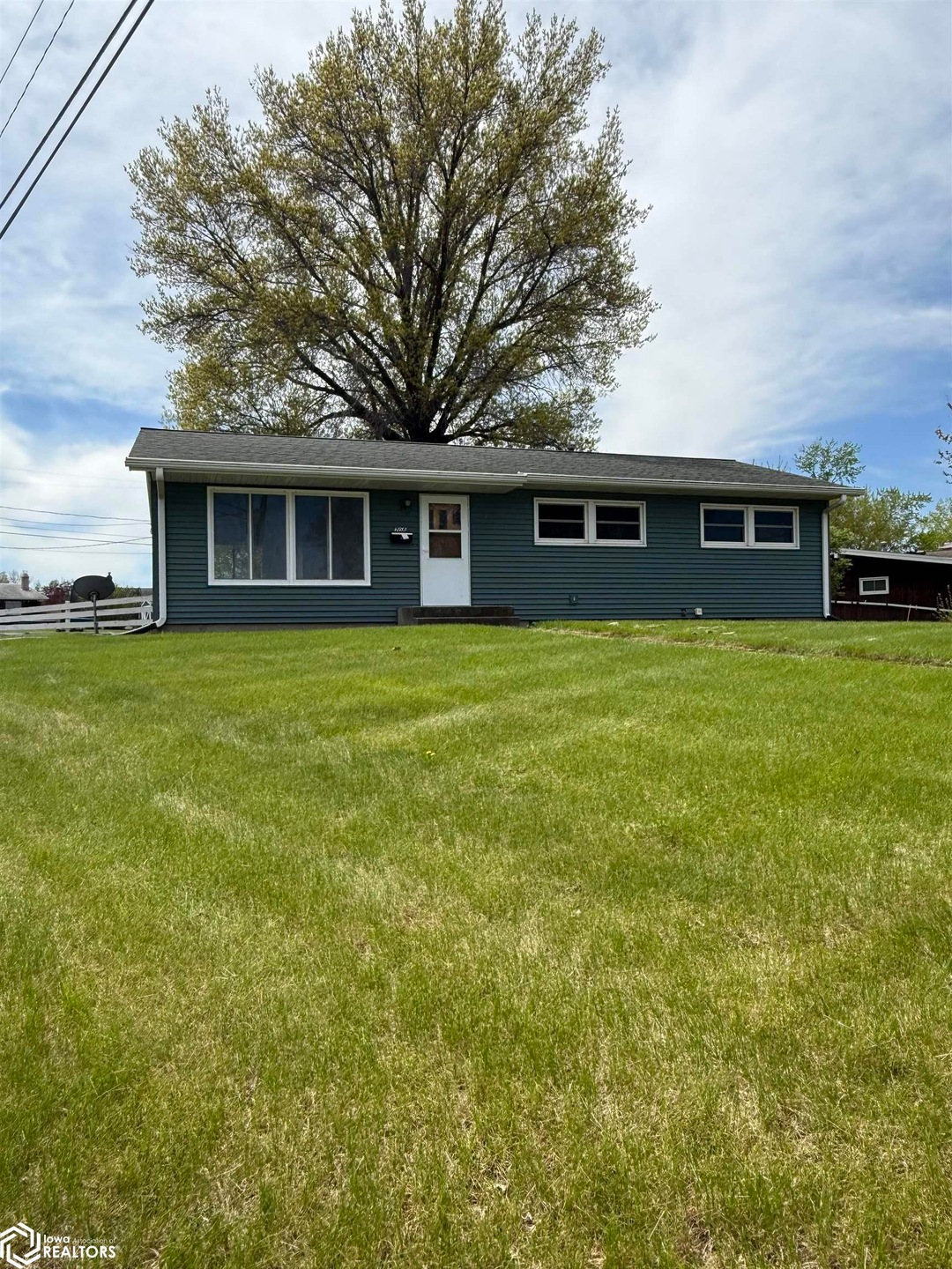Pending $139,900 • Co-Listing Agent