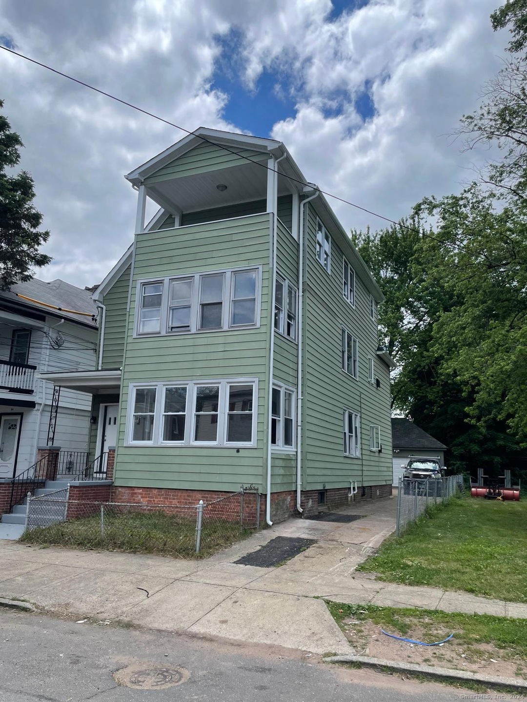 86 Gilbert St unit 3, West Haven, CT 06516 - photo 1