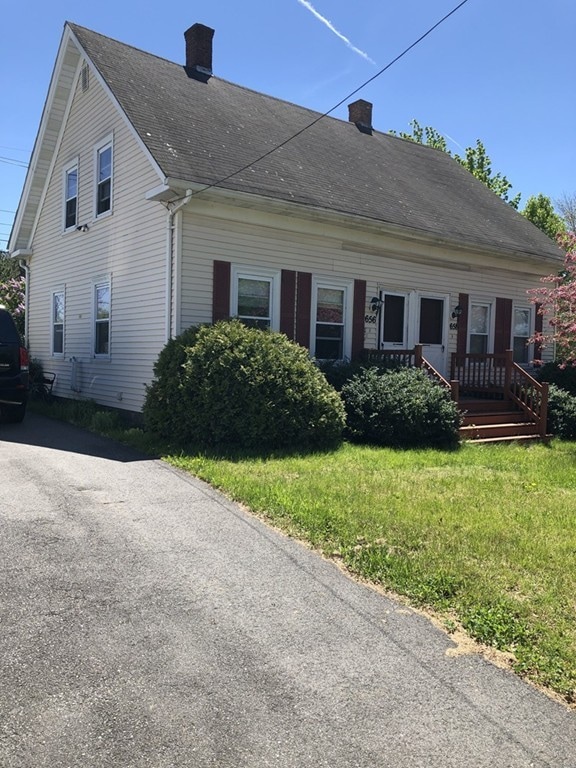 656 Old West Central St unit 1, Franklin, MA 02038 - photo 1