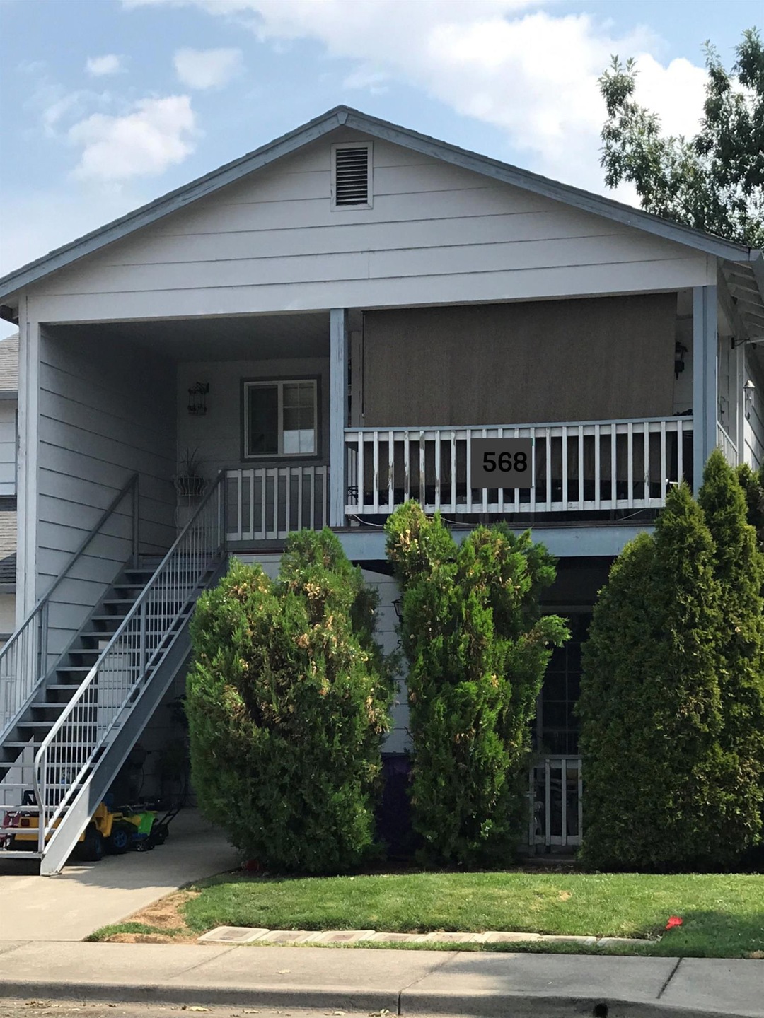 568 Village Dr unit 24, Central Point, OR 97502 - photo 1