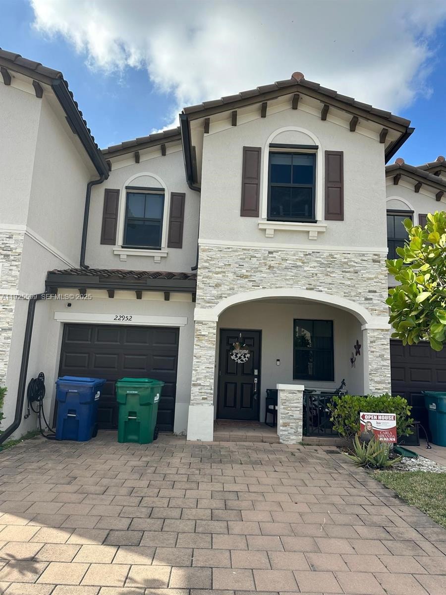 22952 SW 127th Ct unit 1, Goulds, FL 33170 - photo 1