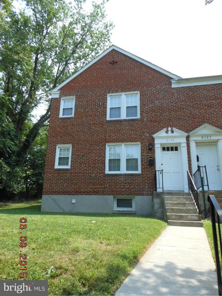 6125 Chinquapin Pkwy, Baltimore, MD 21239 - photo 1