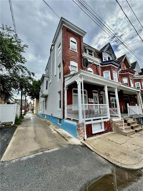 35 N Franklin St, Allentown, PA 18102 - photo 1