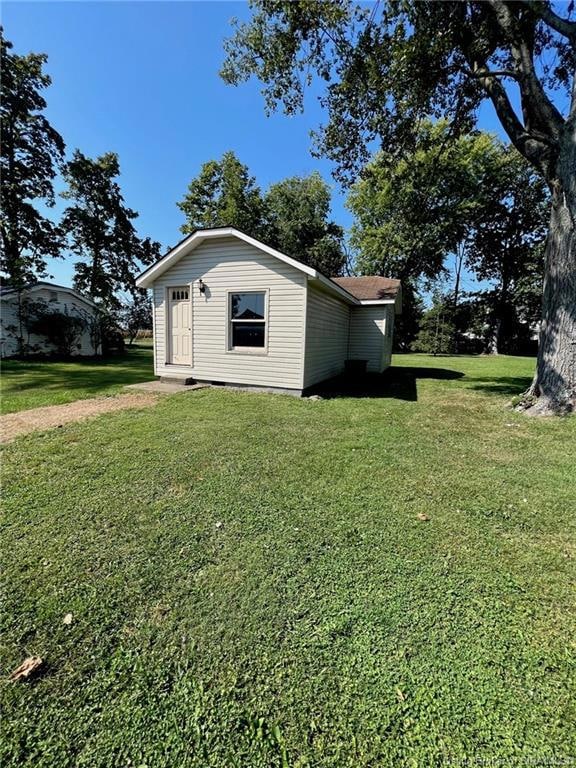 390 S High St, Austin, IN 47102 - photo 1