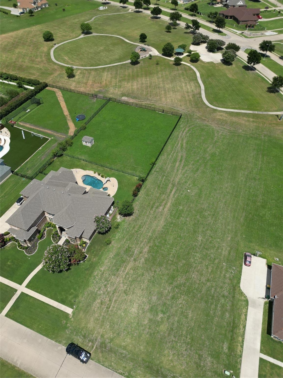 2128 Becky Ln, Cedar Hill, TX 75104 - photo 1