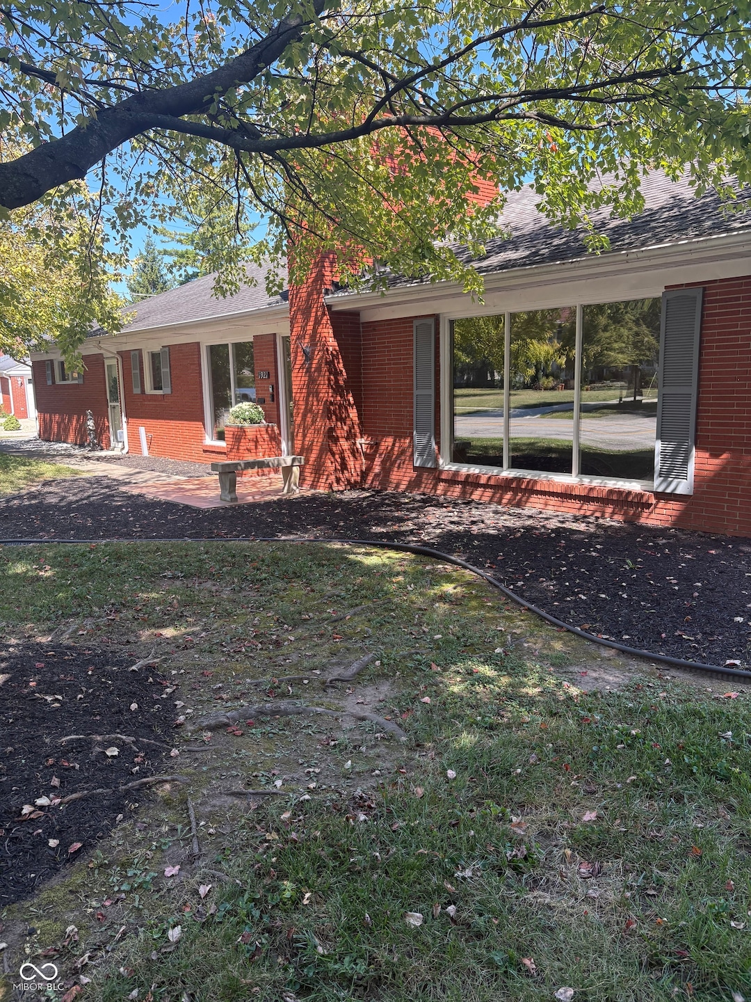 1921 Washington St, Columbus, IN 47201 - photo 1