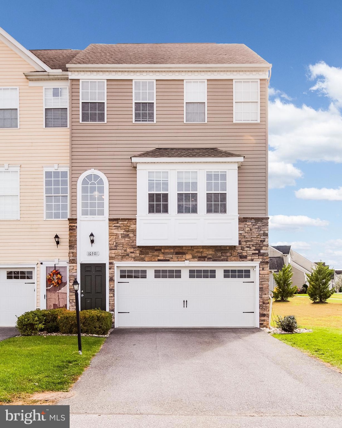 10301 Lantern Ln, Hagerstown, MD 21740 - photo 1