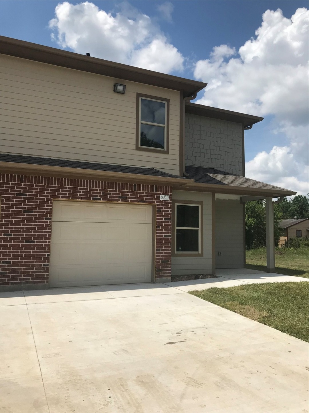 8215 Sealey St unit B, Houston, TX 77088 - photo 1