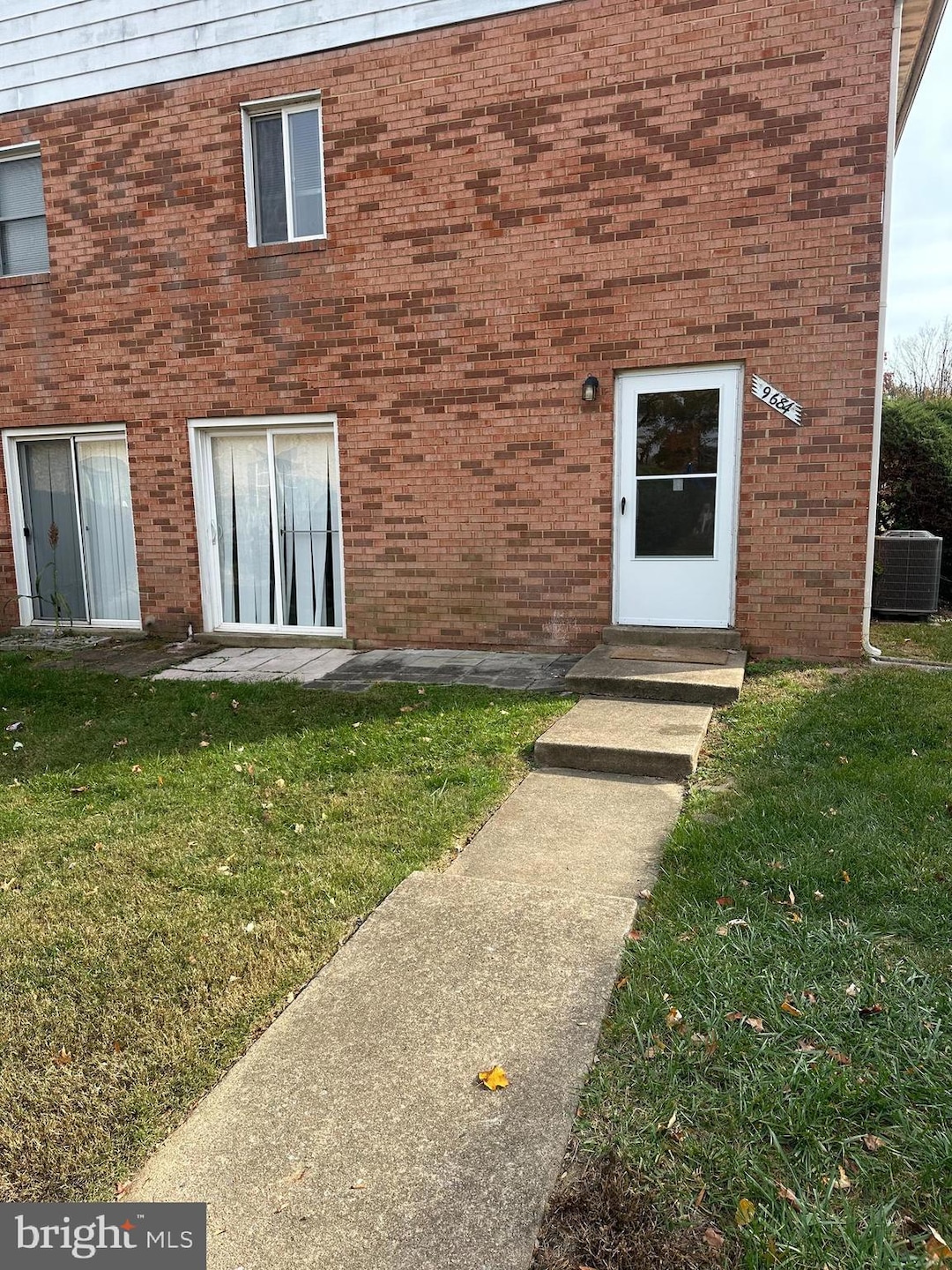 9684 Hagel Cir unit 37/C, Lorton, VA 22079 - photo 1