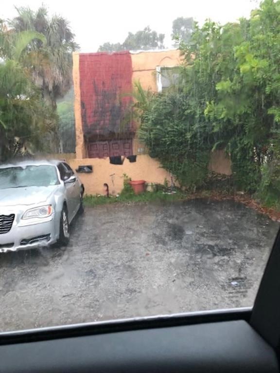 7422 NW 75th St, Tamarac, FL 33321 - photo 1