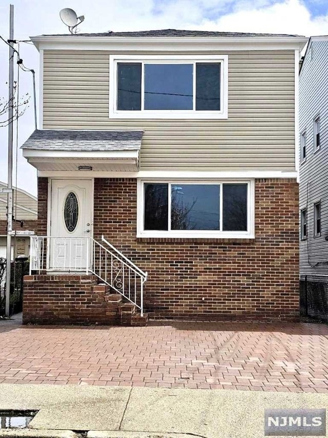 119 Patterson St unit 1, Harrison, NJ 07029 - photo 1