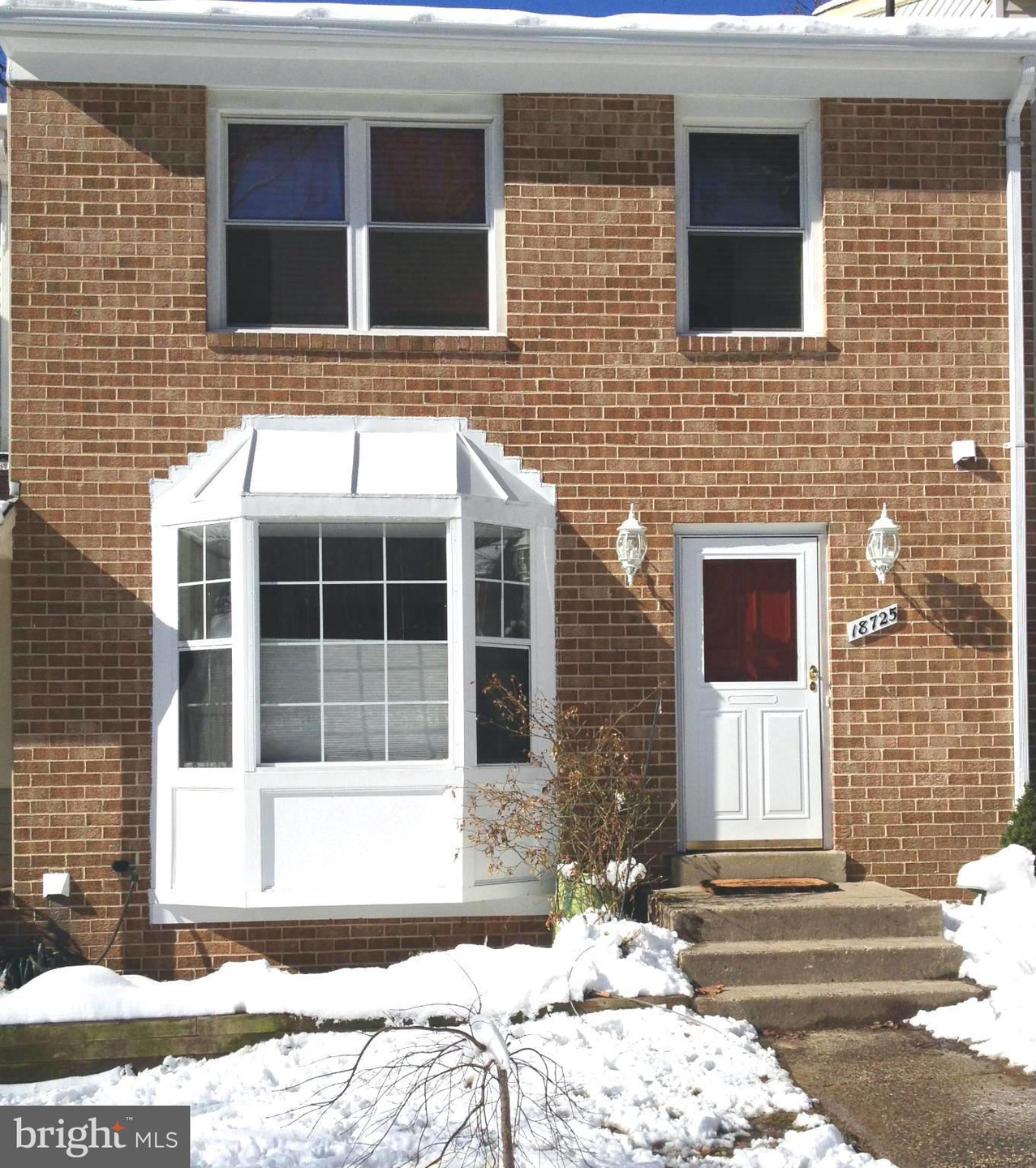 18725 Summer Oak Ct, Germantown, MD 20874 - photo 1