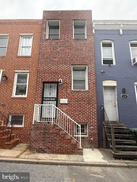 For Rent $1,600/month