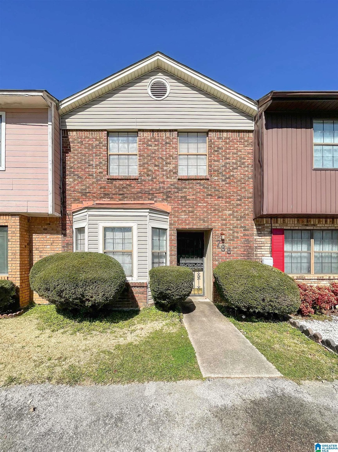 786 Mary Vann Ln, Birmingham, AL 35215 - photo 1