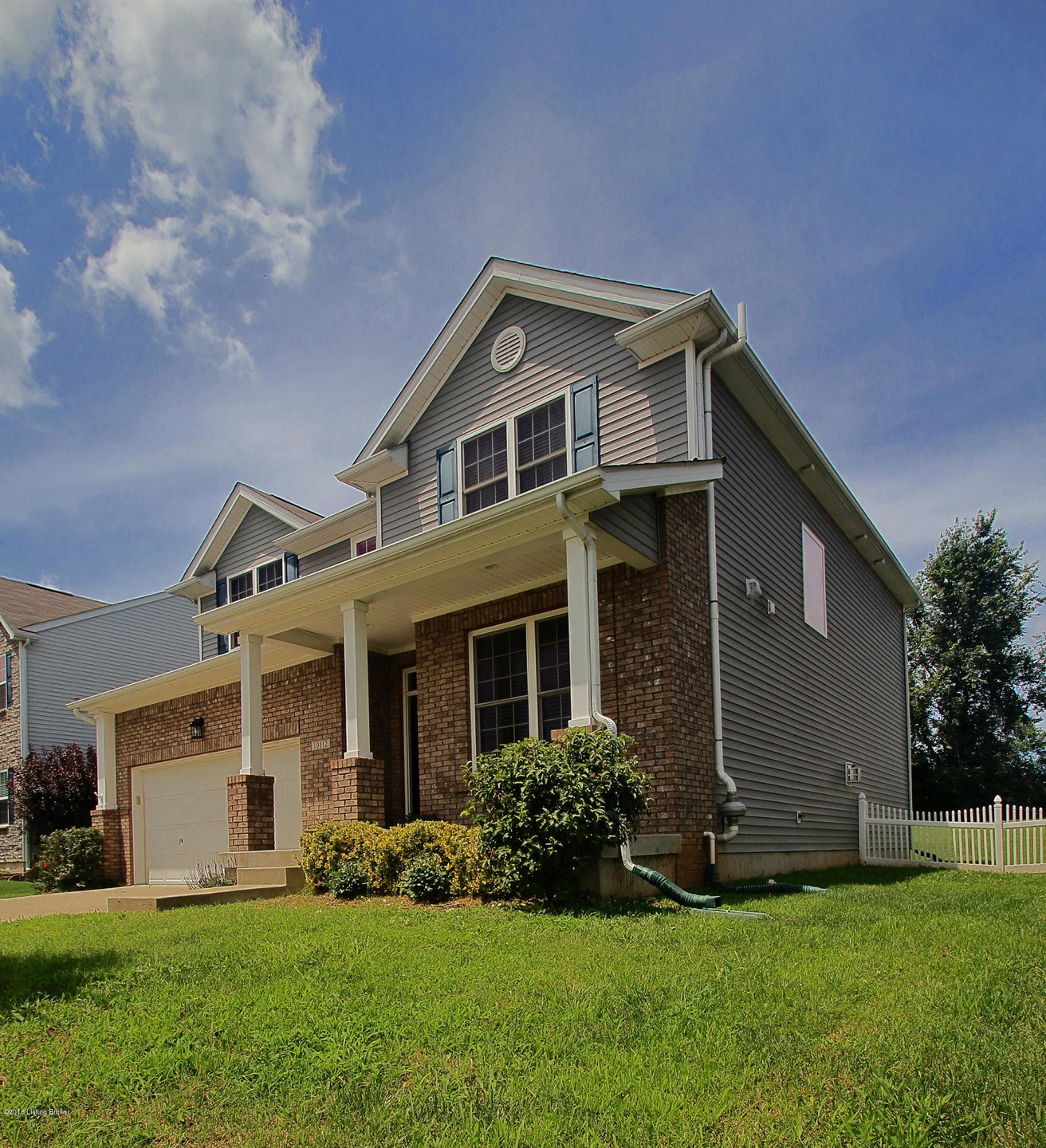 10112 Hornbeam Blvd, Louisville, KY 40228 - photo 1