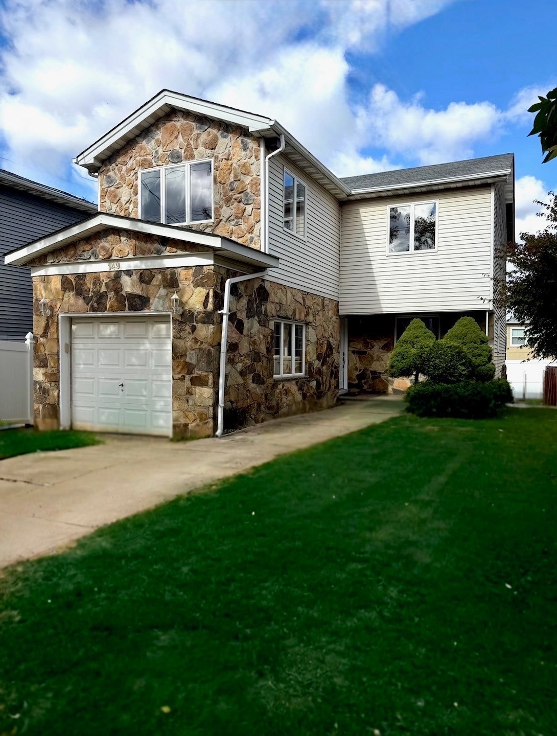 149 Lucille Ave, Staten Island, NY 10309 - photo 1