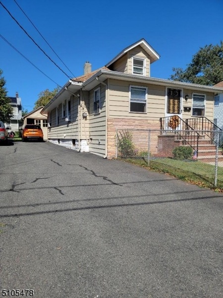 809 Nicholas Place, Rahway, NJ 07065 - photo 1