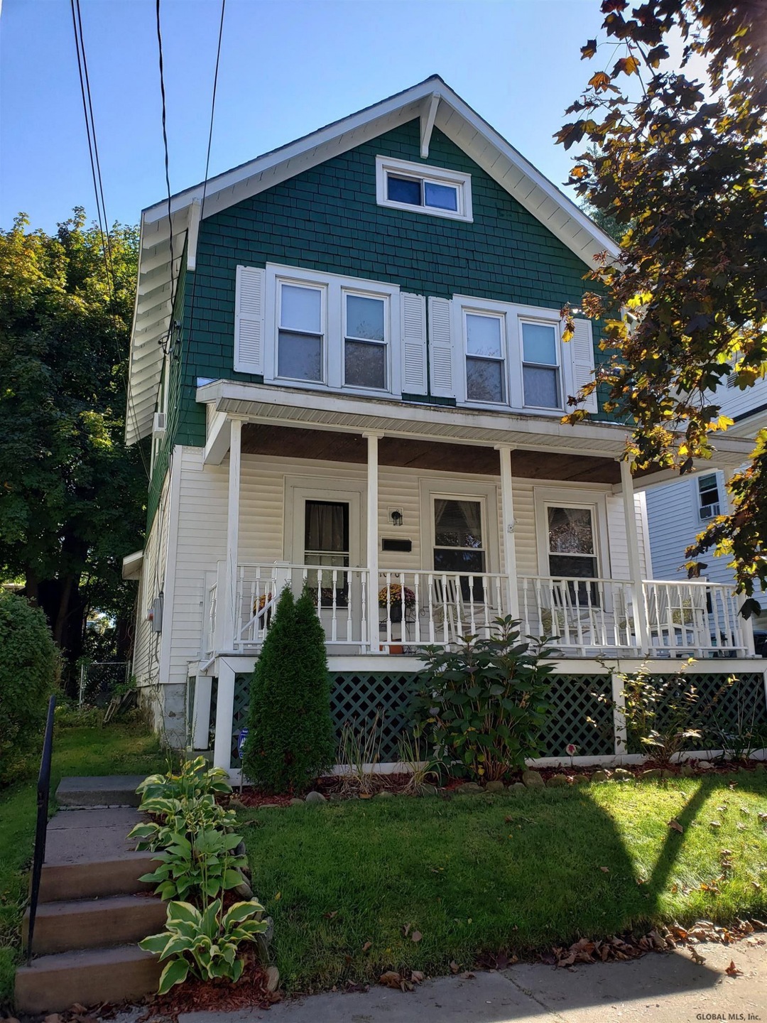 1070 Keyes Ave, Schenectady, NY 12309 - photo 1