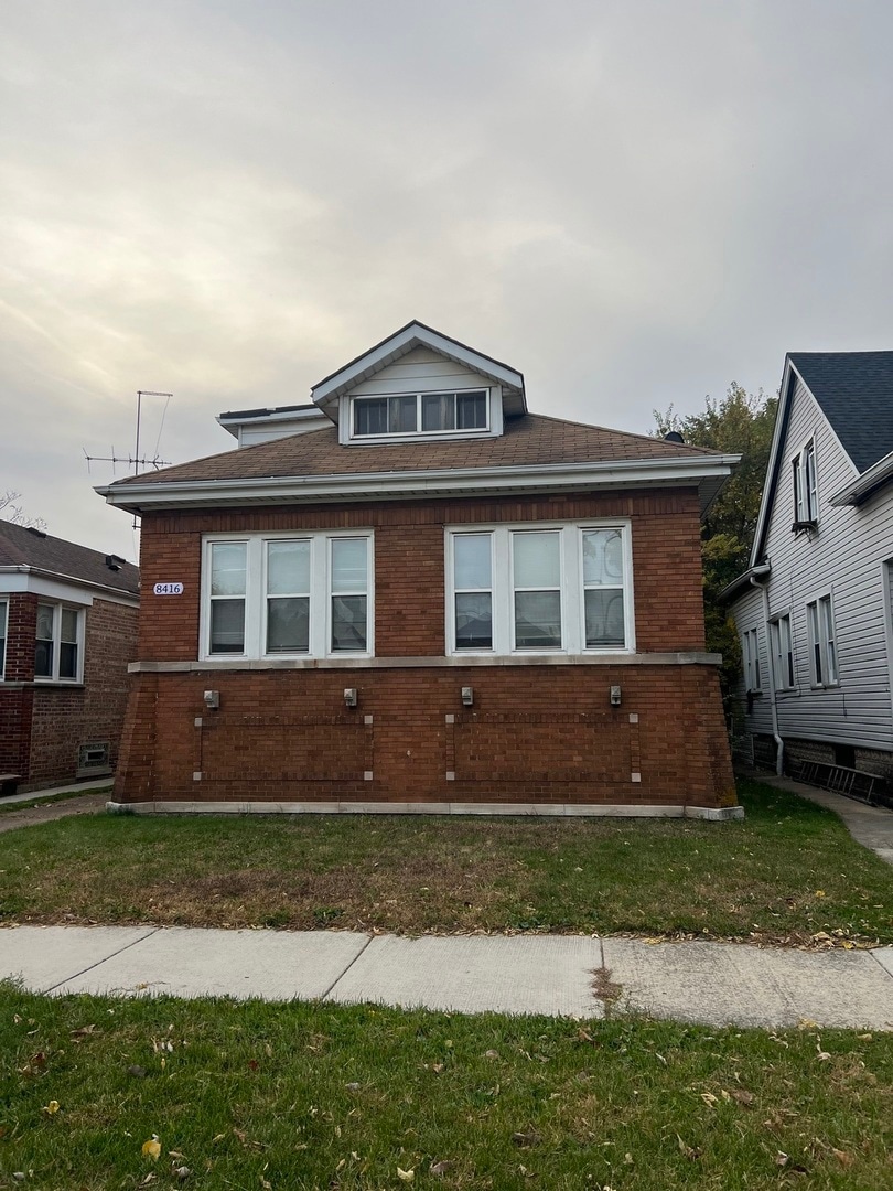 8416 S Euclid Ave, Chicago, IL 60617 - photo 1